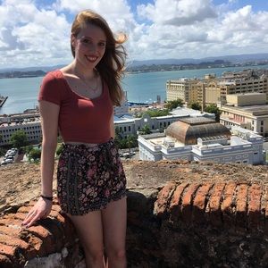 Meet your Posher, Kelly